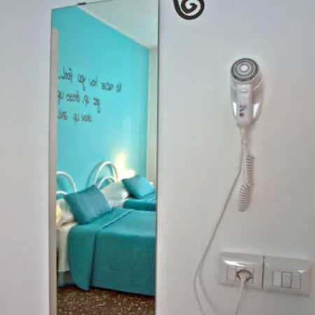 I Am Here - Gioia 71 Milano